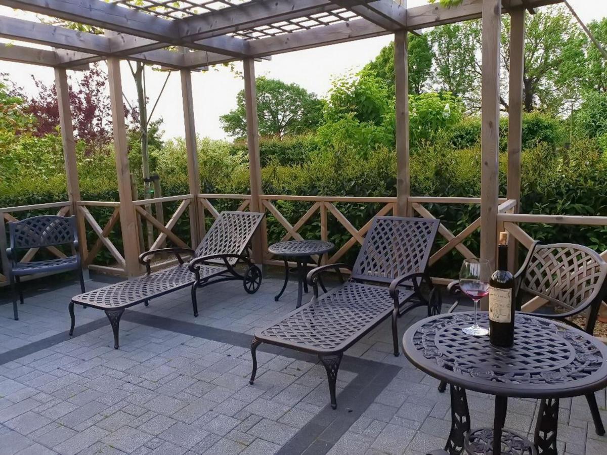 فورين B&B Secret Garden Adults Only المظهر الخارجي الصورة